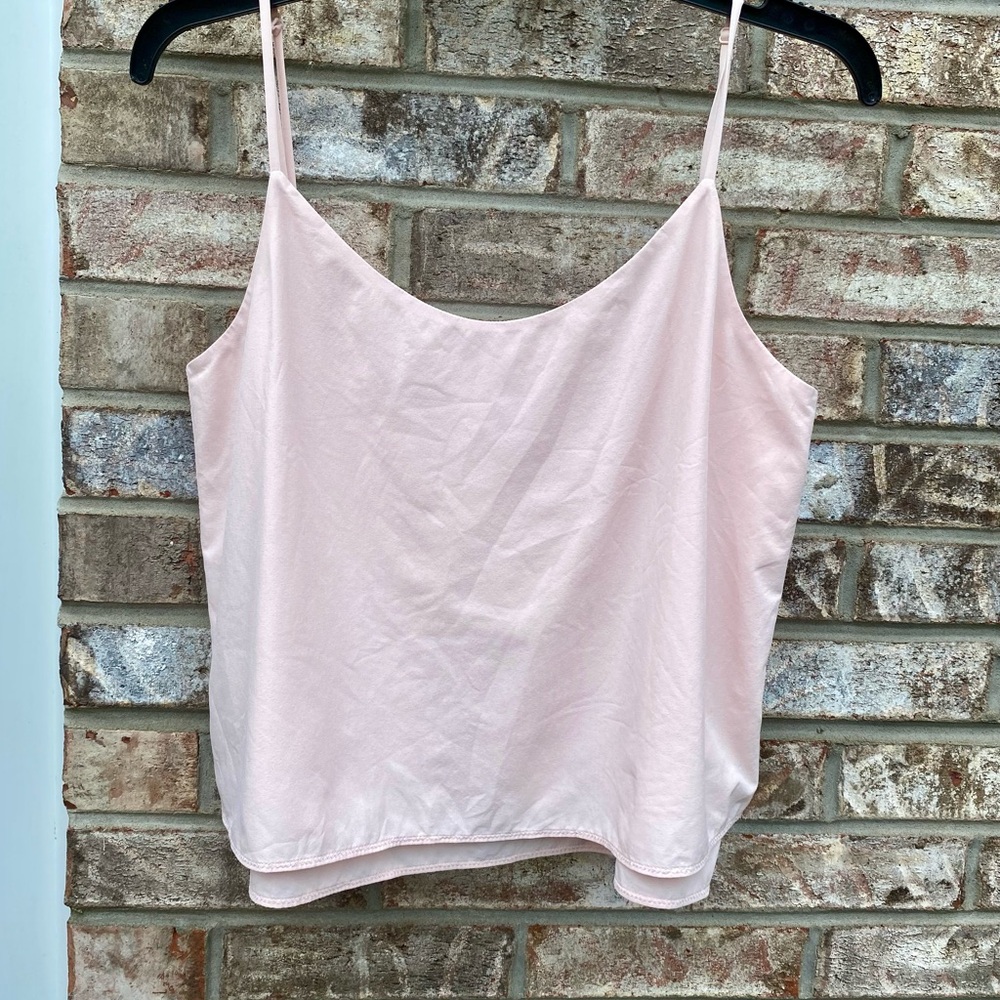 Barely There Light Pastel Pink Loose Fit Athleta Tank Top